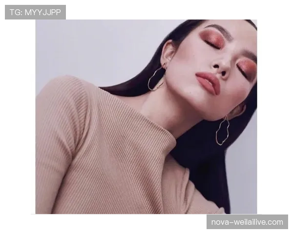 张帅训练间隙竟然低调吃泡面，女网红生活画风都变味了？