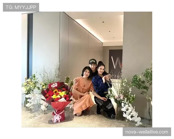 赵继伟赛场上像邻家小哥，下了场手机相册全是豪车名表